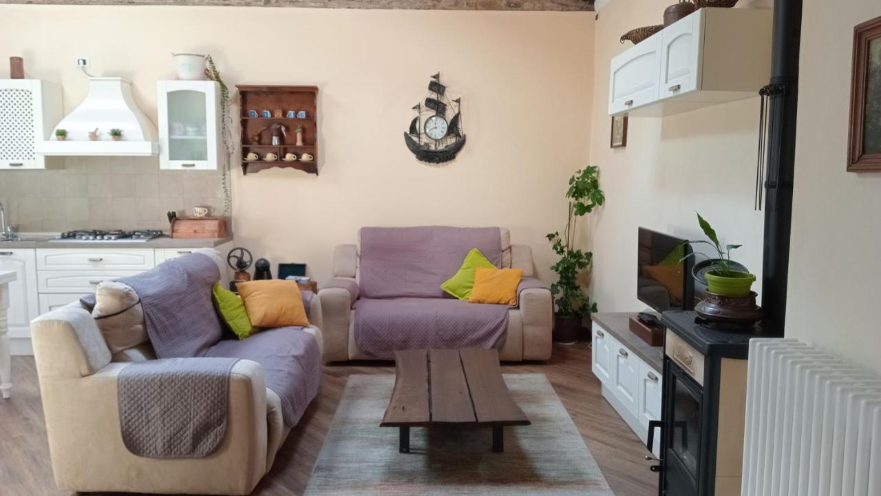 Casa Di Dario Villa Pettenasco Exterior photo